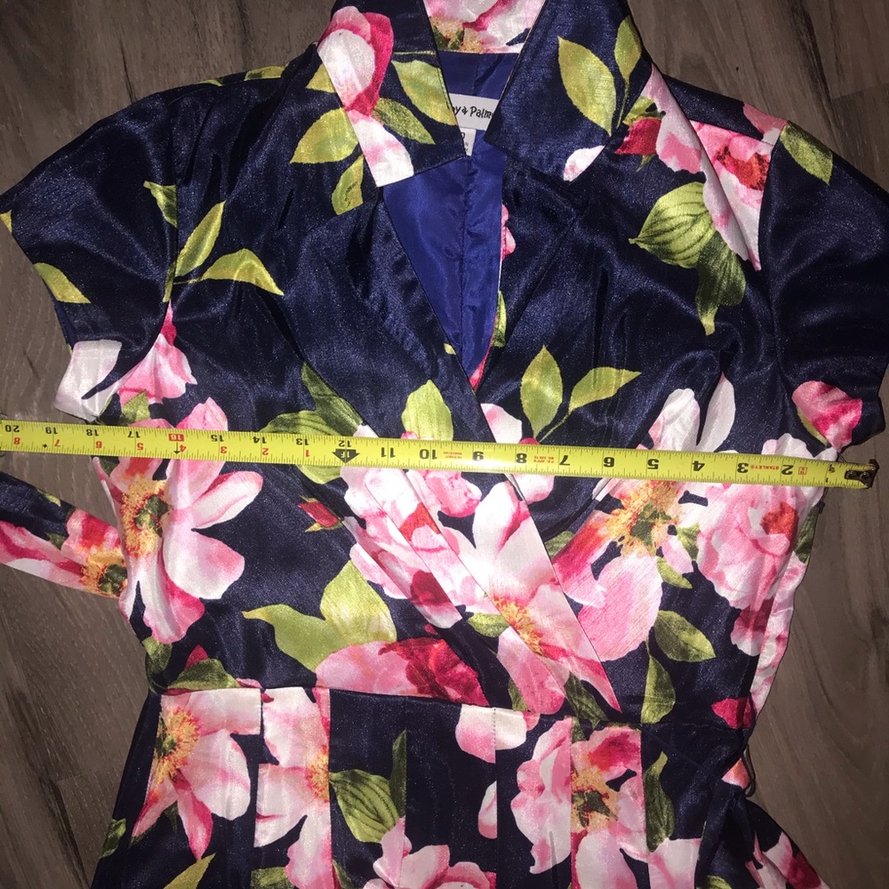 Shelby + Palmer floral pink shirt sleeve dress - Picture 11 of 11